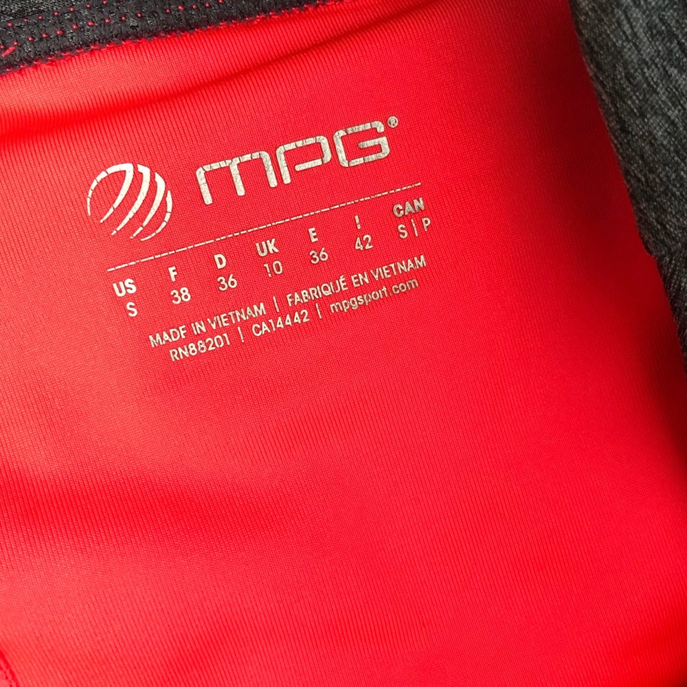 Mpg Running Shorts - image 3